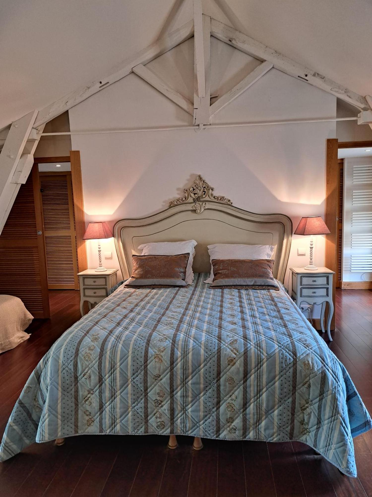 Chateau De Lussac Lussac  Habitación foto