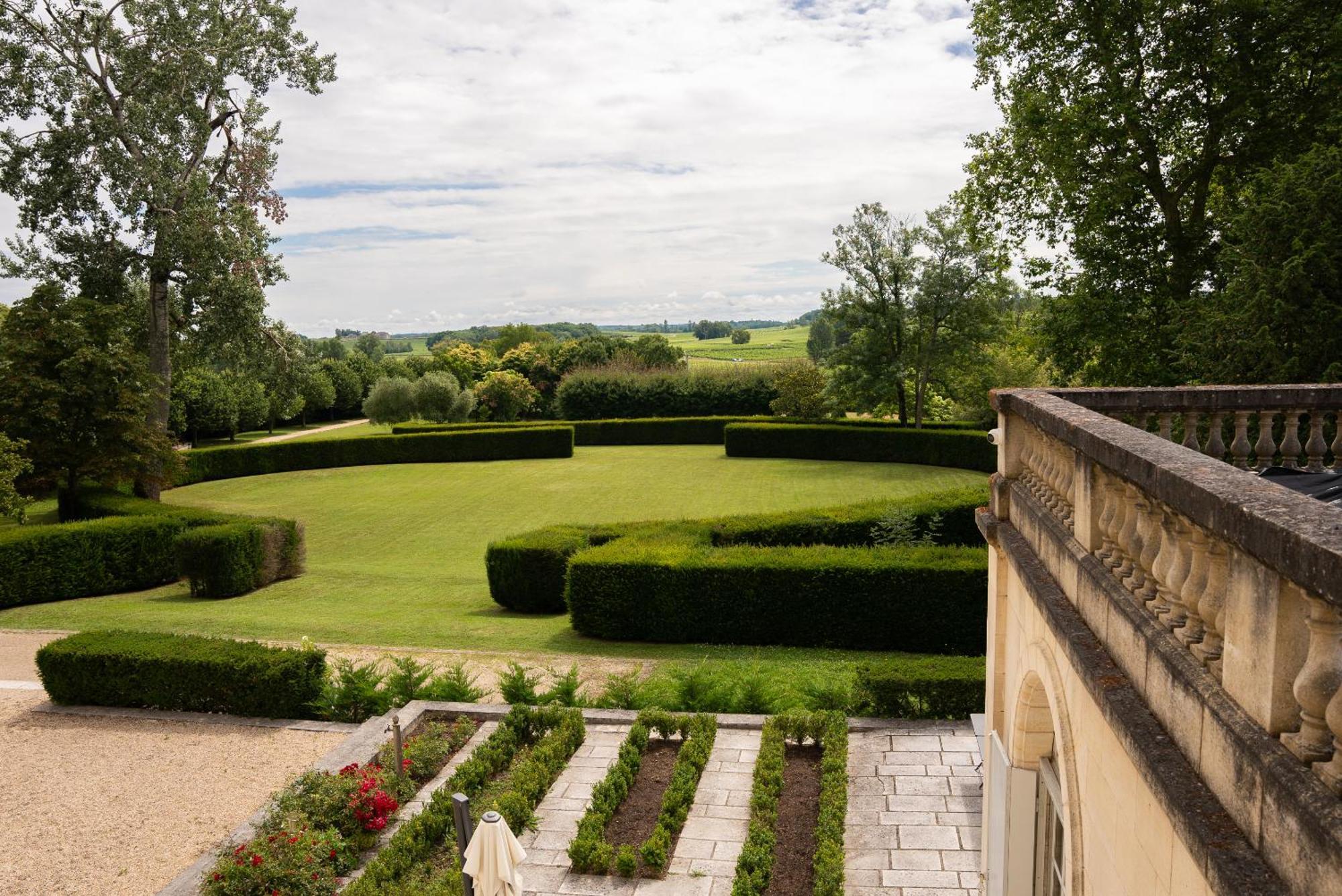 Chateau De Lussac Lussac  Habitación foto