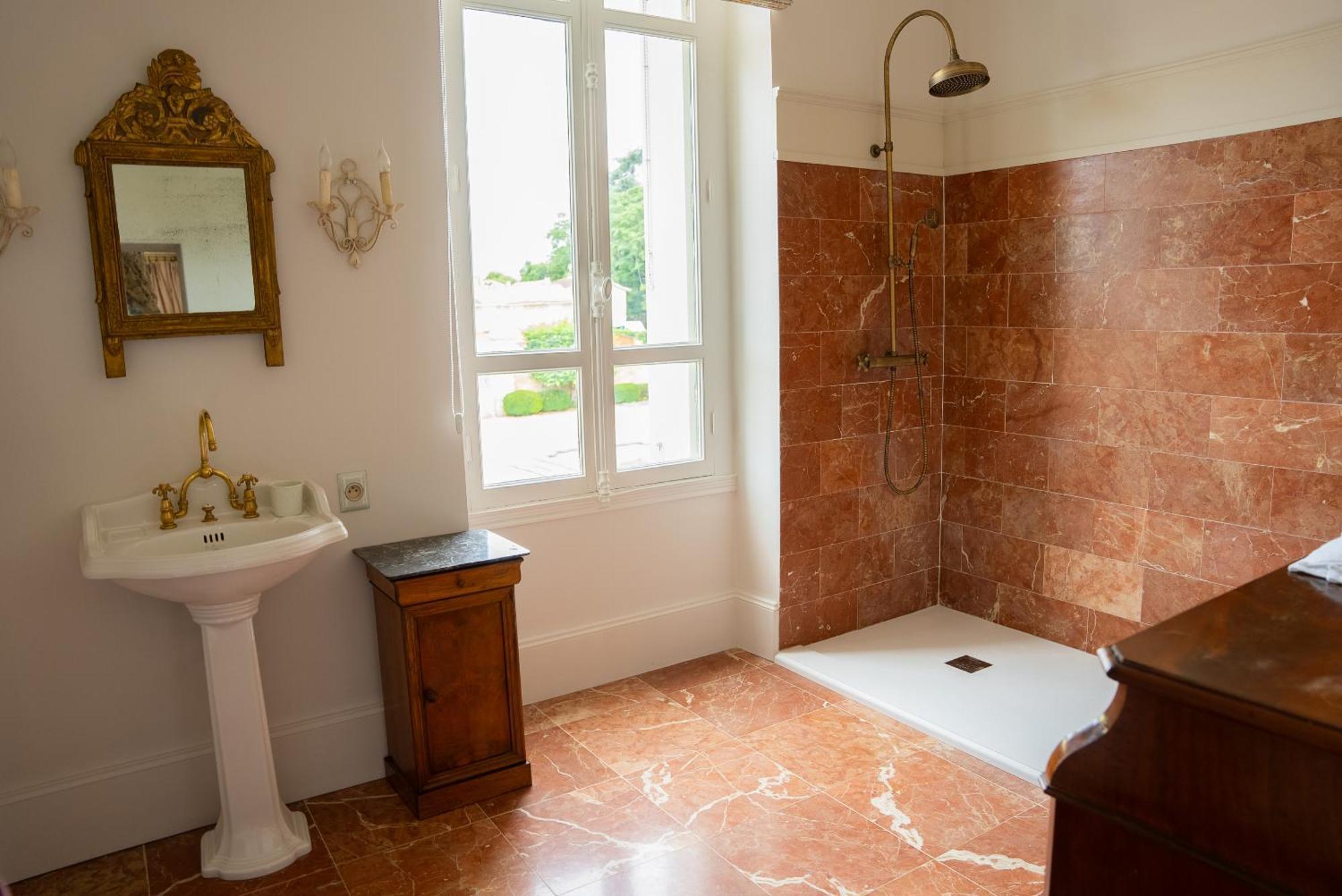 Chateau De Lussac Lussac  Habitación foto