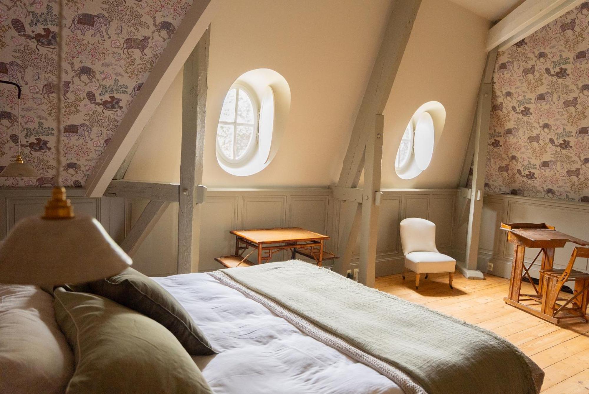 Chateau De Lussac Lussac  Habitación foto