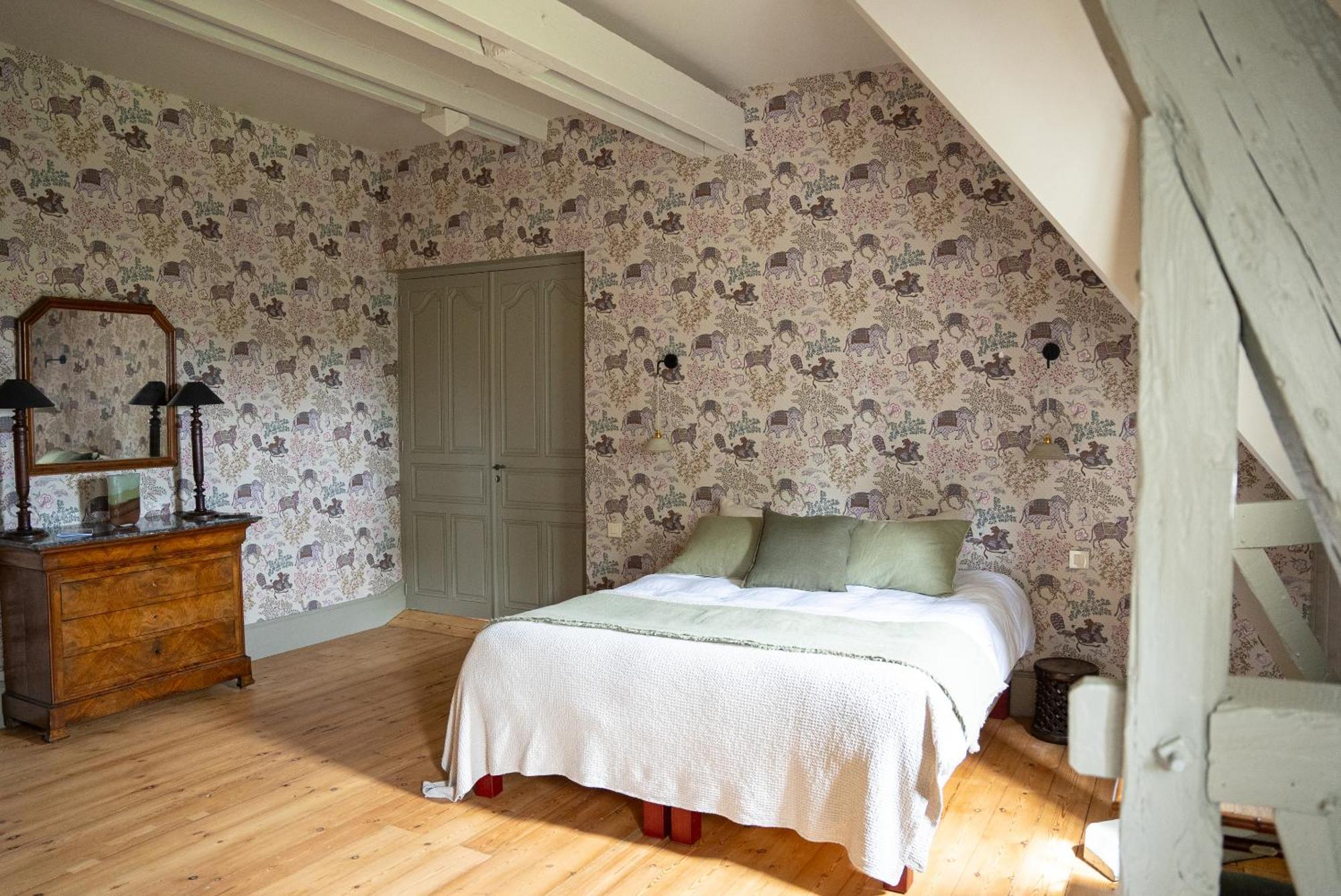 Chateau De Lussac Lussac  Habitación foto