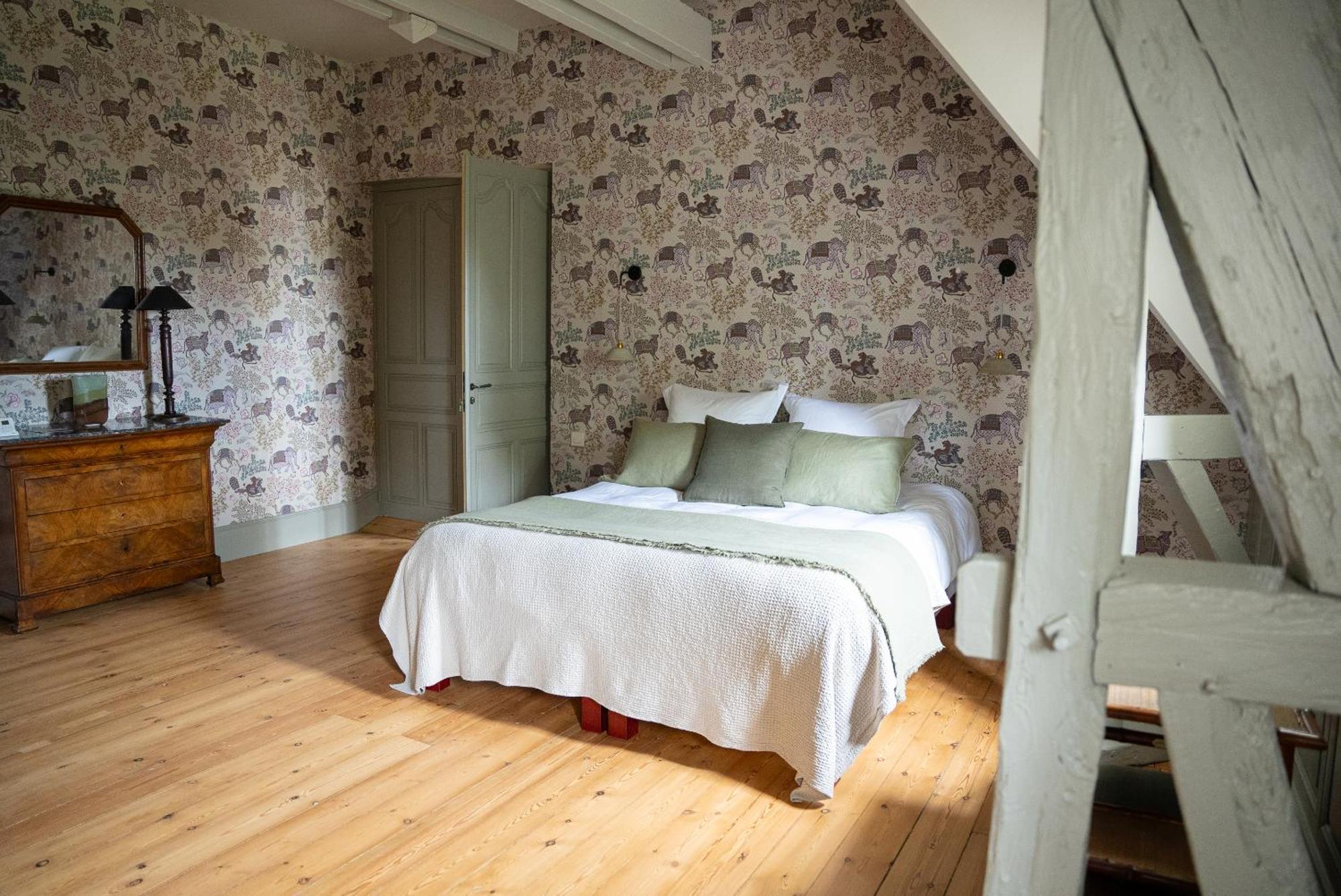 Chateau De Lussac Lussac  Habitación foto